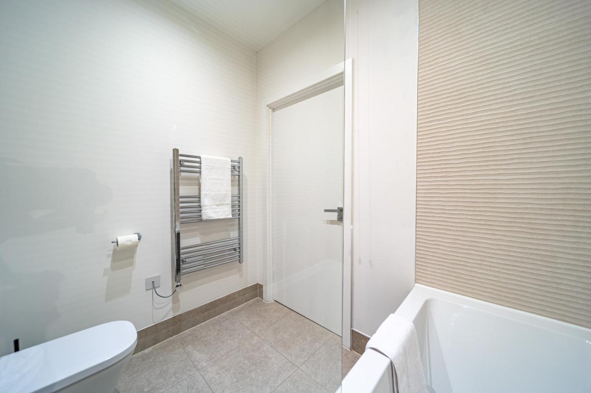 The Essex Apartments - Ashby House Chelmsford Ngoại thất bức ảnh